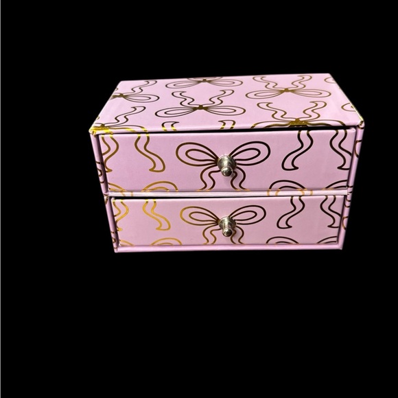 Alex & Ani Rose Gold Minnie Mouse Bracelet with box - Picture 6 of 8